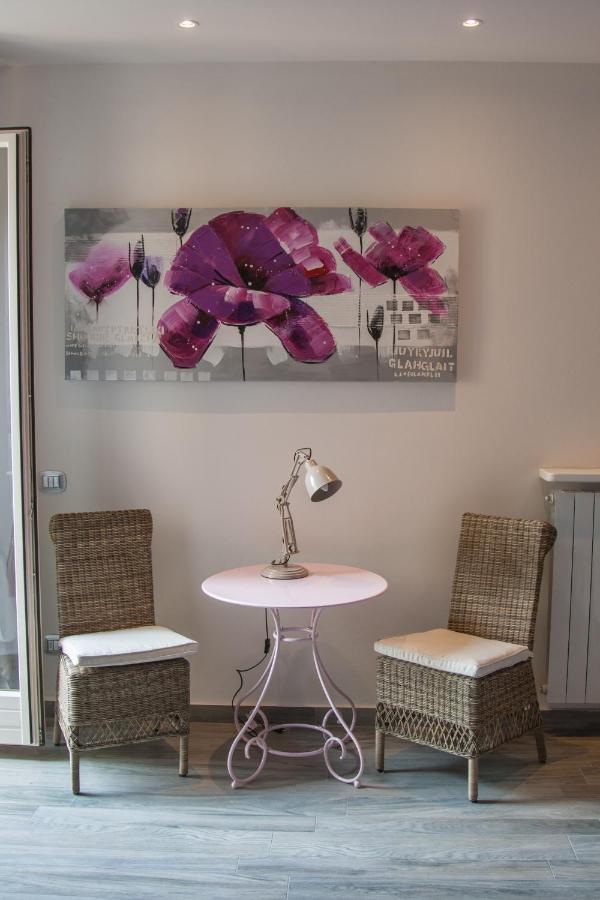 La Corte - Seta Apartment เบลลาโจ ภายนอก รูปภาพ