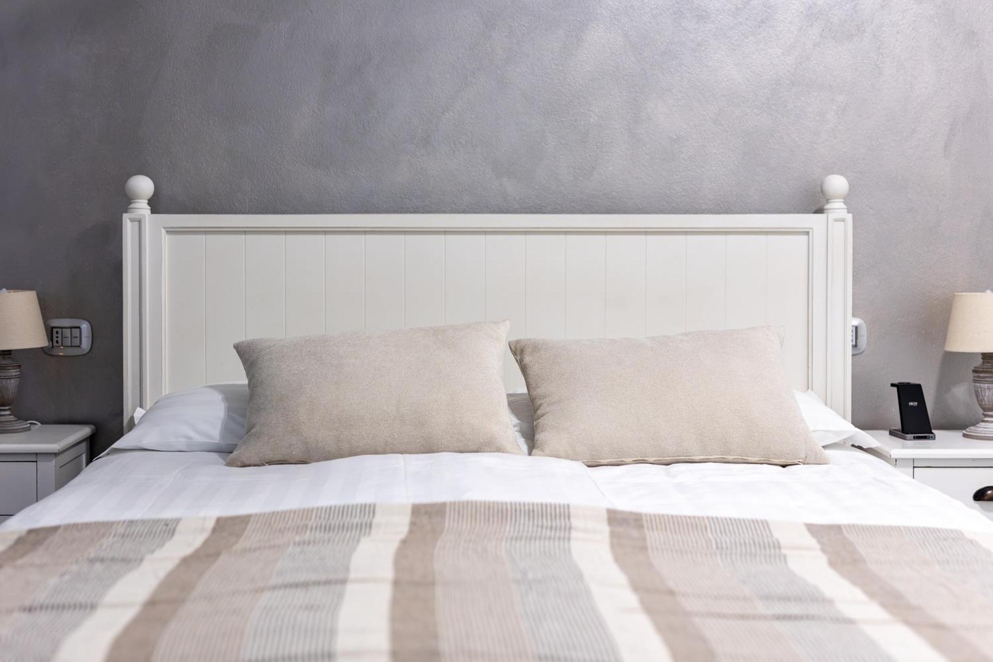 La Corte - Seta Apartment เบลลาโจ ภายนอก รูปภาพ